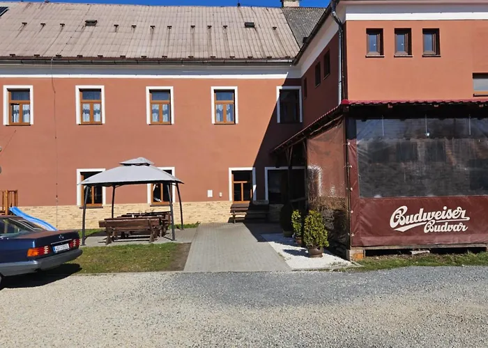 Restaurace U Kláry Affittacamere 3*